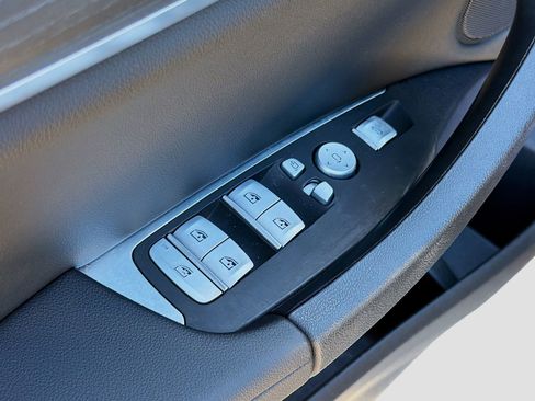 Certified 2024 BMW X3 sDrive30i image 24