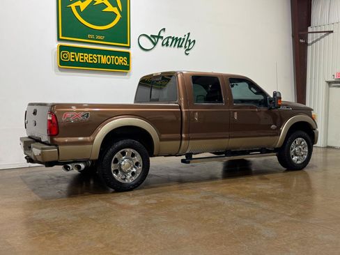 Used 2012 Ford F250 King Ranch w/ King Ranch w/Chrome Pkg AWD/4WD image 3
