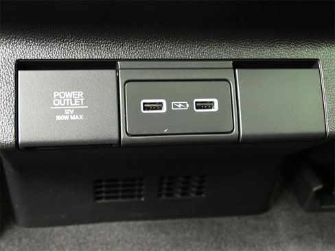 Used 2023 Acura MDX SH-AWD w/ Technology Package image 23