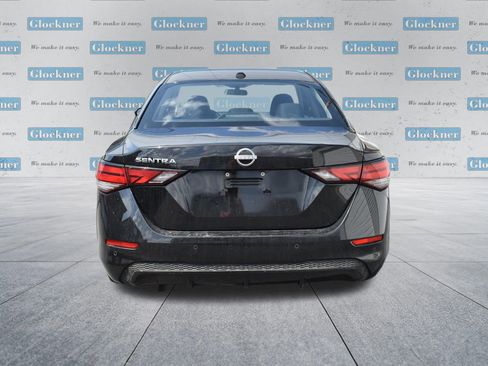 Used 2025 Nissan Sentra SV image 7