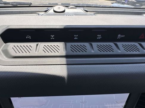 Used 2025 Ford Bronco Badlands AWD/4WD image 20