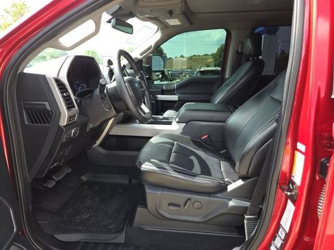 Used 2021 Ford F250 Lariat w/ Lariat Ultimate Package AWD/4WD image 16