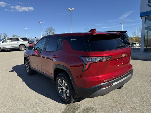 New 2026 Chevrolet Equinox LT image 3