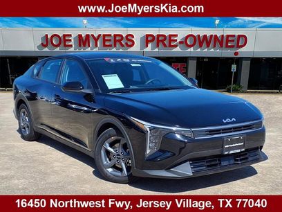 Certified 2025 Kia K4 LXS