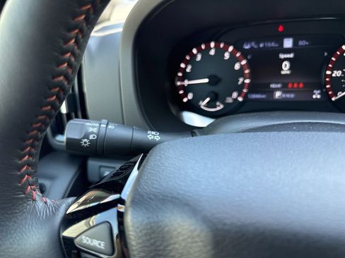 Used 2025 Nissan Frontier PRO-4X w/ Pro Premium Package image 26