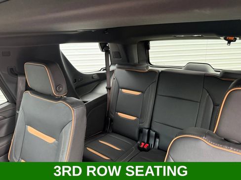 Used 2024 GMC Yukon AT4 AWD/4WD image 13