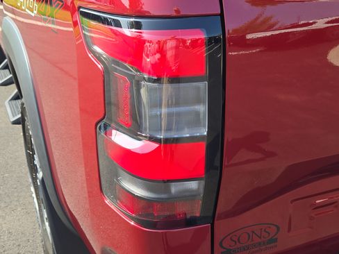Used 2023 Nissan Frontier PRO-4X w/ Pro-4X Premium Package AWD/4WD image 12