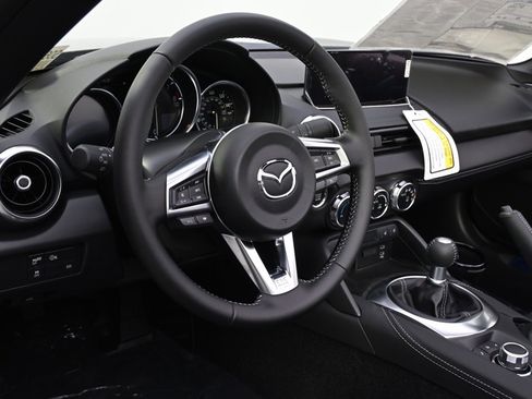 New 2025 MAZDA MX-5 Miata Grand Touring image 15