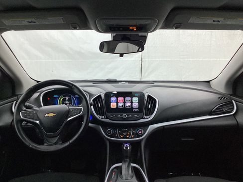 Used 2017 Chevrolet Volt LT w/ Comfort Package image 29