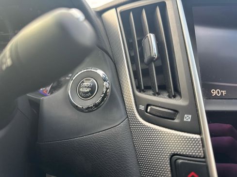 Used 2015 INFINITI Q50 2.0t w/ Moonroof Package image 34