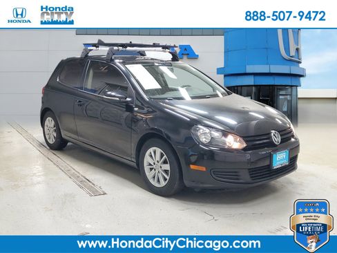 Used 2012 Volkswagen Golf 2-Door FWD image 1