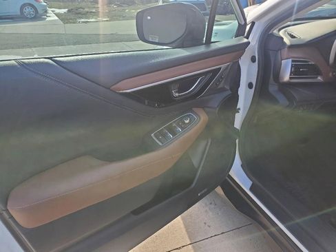 Used 2020 Subaru Outback Touring w/ Popular Package #2 image 9