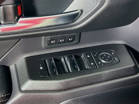 Certified 2025 Toyota Land Cruiser image 17