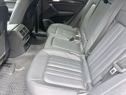 Used 2019 Audi Q5 2.0T Premium Plus image 13