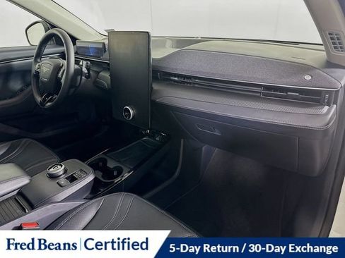 Used 2024 Ford Mustang Mach-E Premium image 32