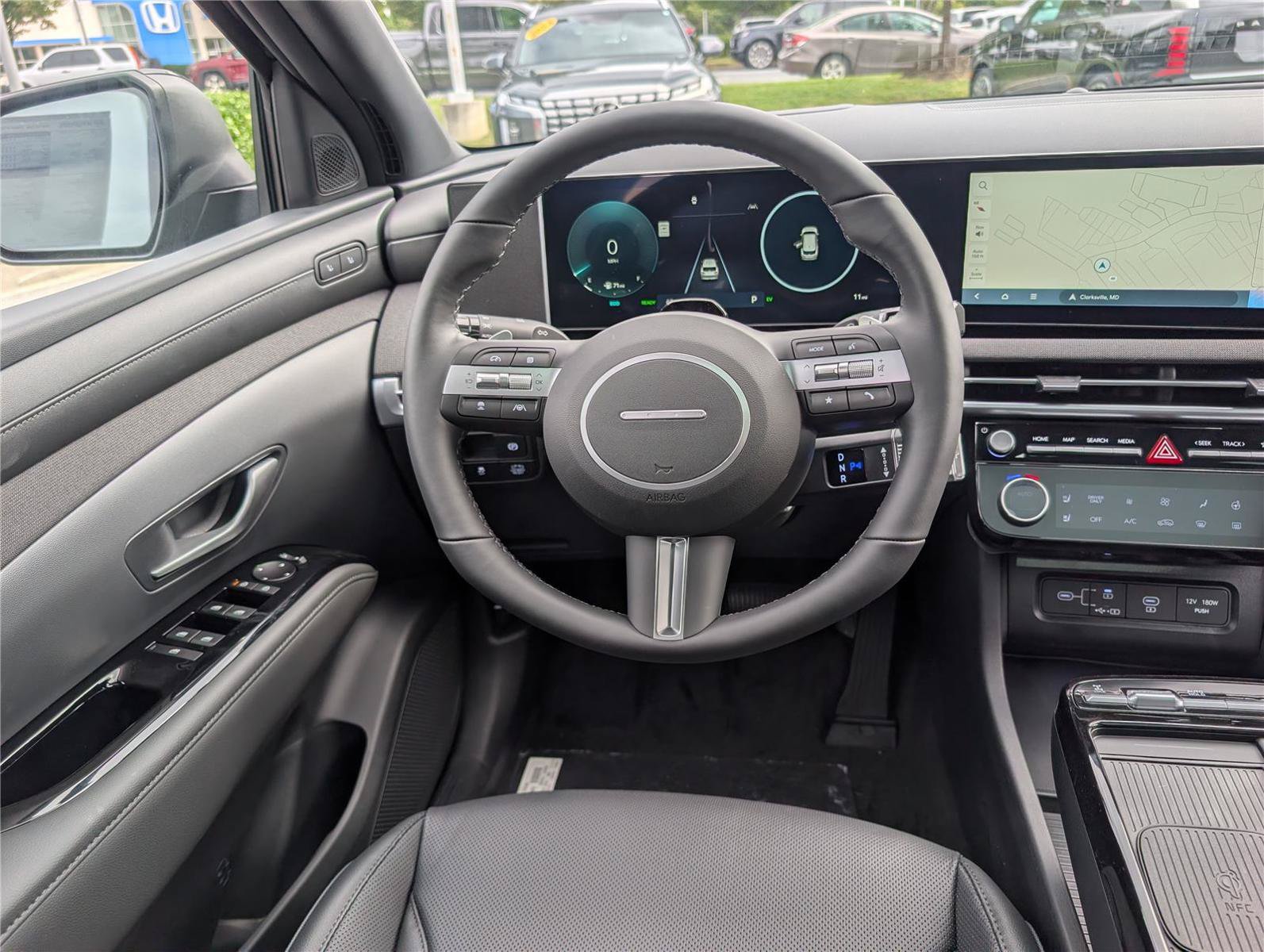 New 2026 Hyundai Tucson Limited AWD/4WD image 16