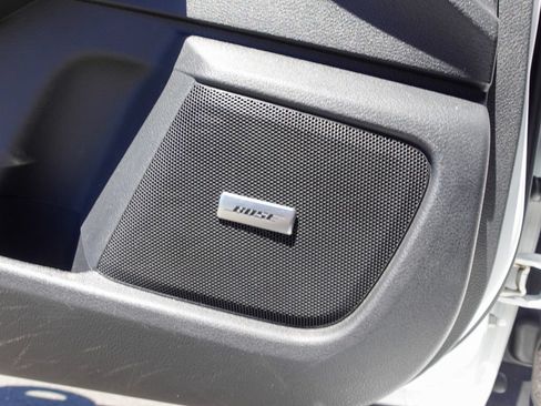 Used 2024 Nissan Sentra SR w/ SR Premium Package FWD image 18