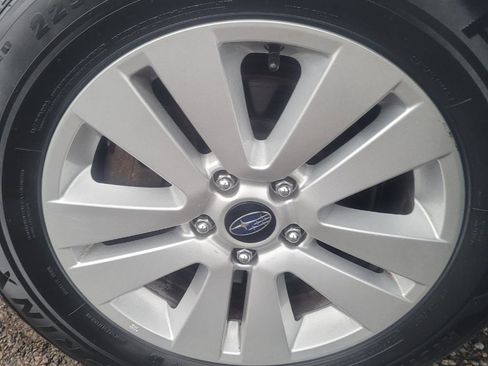 Used 2016 Subaru Outback 2.5i Premium image 43