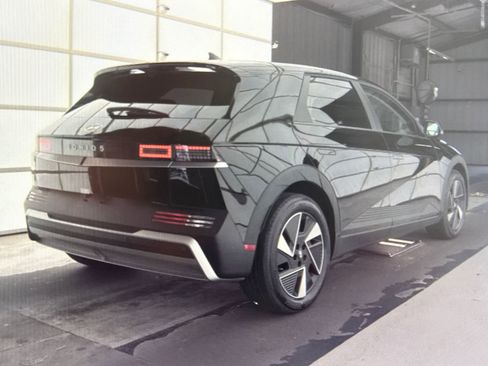 Used 2026 Hyundai Ioniq 5 SEL image 2
