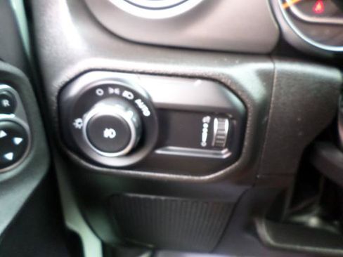 Used 2023 Jeep Wrangler Sport AWD/4WD image 21