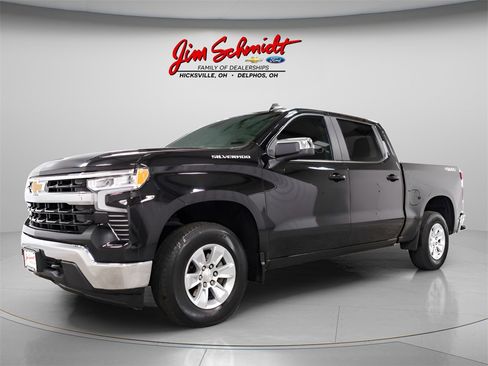 Used 2023 Chevrolet Silverado 1500 LT image 3