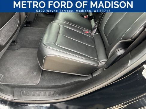 Used 2023 Jeep Grand Cherokee Limited AWD/4WD image 35