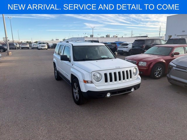Used 2016 Jeep Patriot High Altitude AWD/4WD image 13