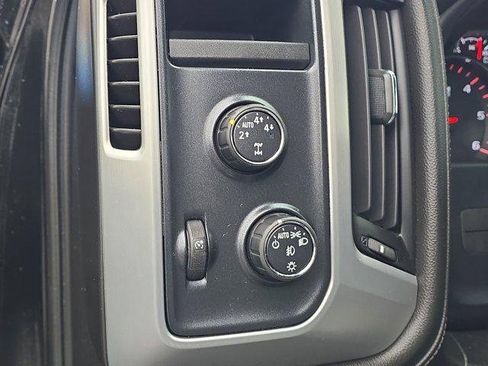 Used 2014 GMC Sierra 1500 SLT w/ SLT Crew Cab Value Package image 22