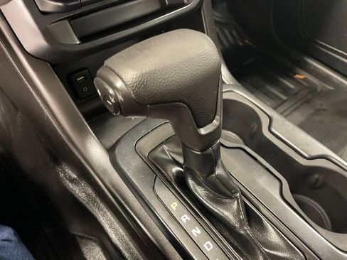 Used 2018 Chevrolet Colorado W/T image 27