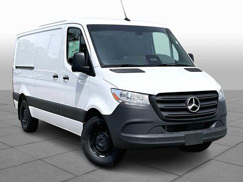 New 2025 Mercedes-Benz Sprinter 2500 image 2
