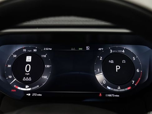 Certified 2025 Land Rover Range Rover Sport SE AWD/4WD image 7