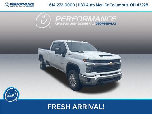 Used 2024 Chevrolet Silverado 3500 LT w/ Convenience Package image 1