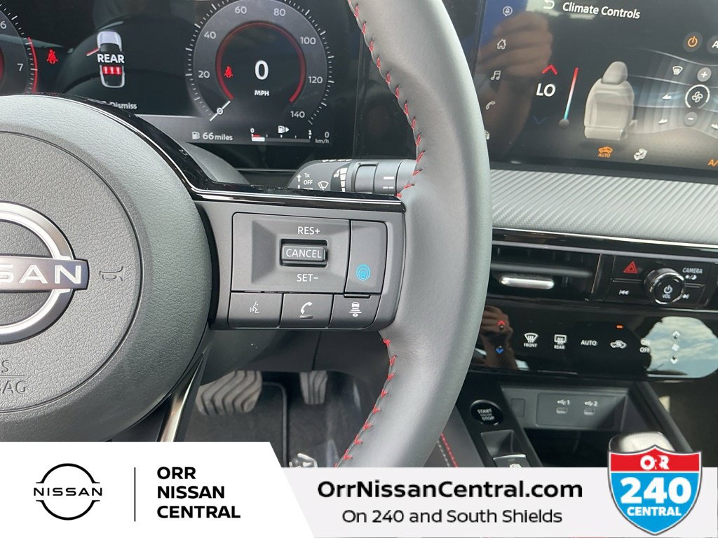 Used 2025 Nissan Kicks SR FWD image 20