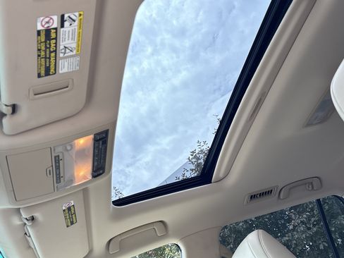 Used 2008 Lexus LX 570 4WD image 38