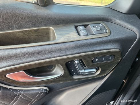 Used 2024 Mercedes-Benz Sprinter 3500 image 17