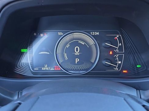 Used 2020 Lexus UX 250h w/ Premium Package image 18