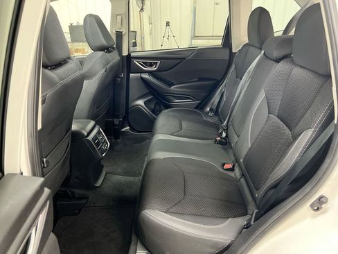 Used 2024 Subaru Forester Premium AWD/4WD image 23