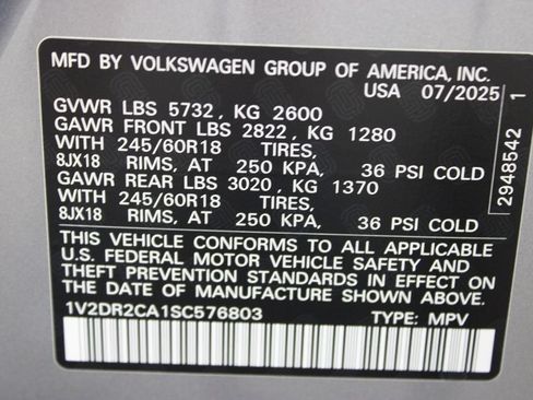 Used 2025 Volkswagen Atlas SE FWD image 29