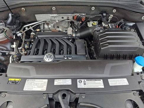 Used 2021 Volkswagen Atlas SE w/ Towing Package AWD/4WD image 28