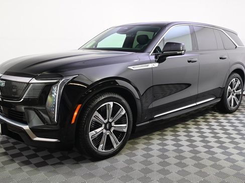 New 2025 Cadillac Escalade IQ Luxury 2 image 2