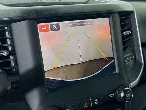 Used 2024 RAM 3500 Big Horn AWD/4WD image 10