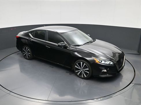Used 2022 Nissan Altima 2.5 SR FWD image 24