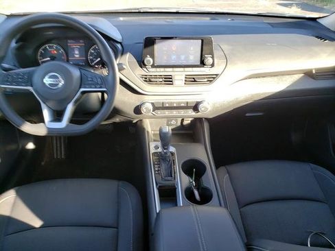 Used 2022 Nissan Altima 2.5 S image 15