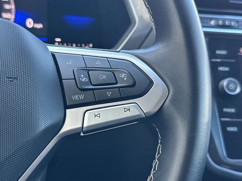 Used 2023 Volkswagen Tiguan SE image 29