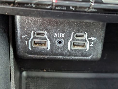 Used 2023 Dodge Durango GT image 19