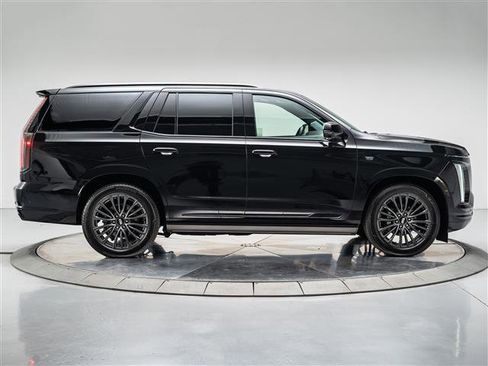 Used 2025 Cadillac Escalade Sport Platinum AWD/4WD image 6