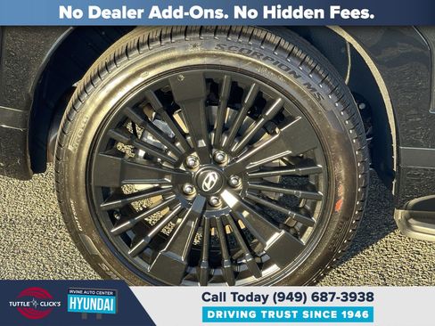 Used 2025 Hyundai Santa Fe Calligraphy AWD/4WD image 11