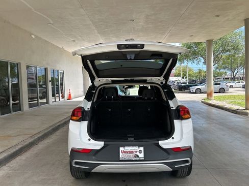 Used 2022 Buick Encore GX Select image 31