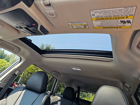 Certified 2025 Subaru Outback Limited AWD/4WD image 22