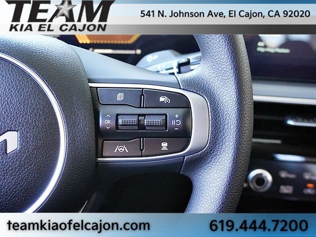 New 2026 Kia K5 LXS FWD image 38